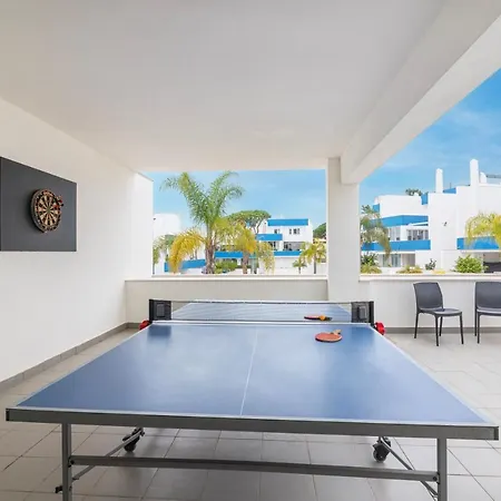 Luxury 3 Bedroom Duplex With Sea Views & Pool