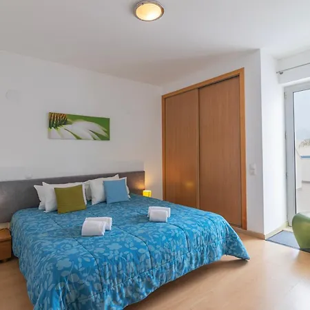 Luxury 3 Bedroom Duplex With Sea Views & Pool